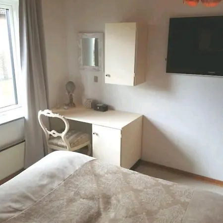 Bed And Kitchenette - For 5 In Private Section With 2 Bedrooms Privat bolig Agerskov