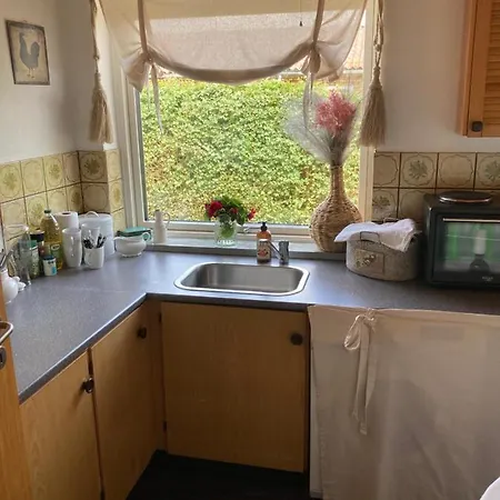 Privat bolig Bed And Kitchenette - For 5 In Private Section With 2 Bedrooms Agerskov
